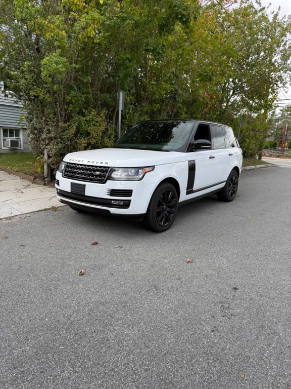 2017 Land Rover Range Rover Image 1