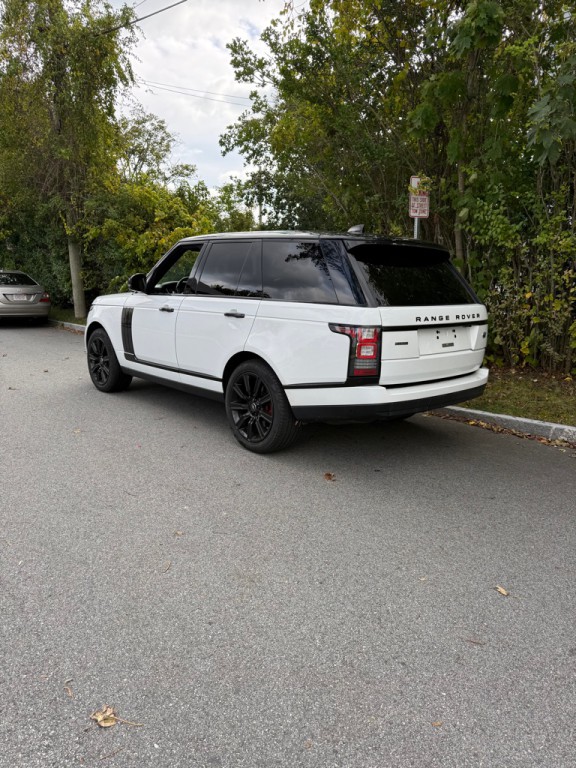 2017 Land Rover Range Rover Image 4