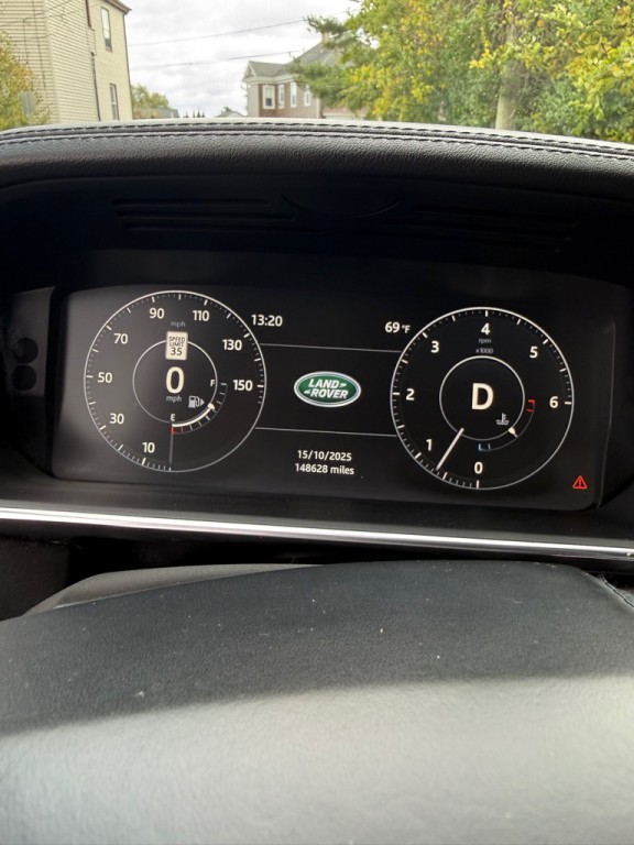 2017 Land Rover Range Rover Image 12