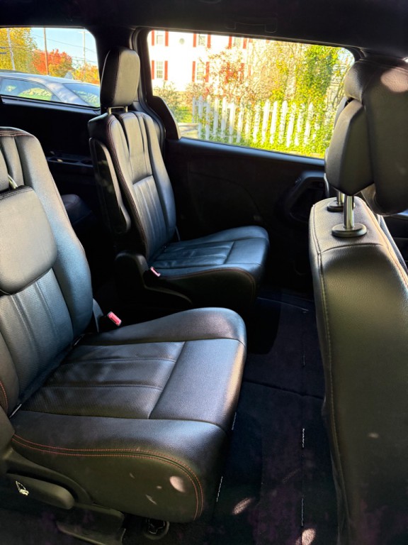 2016 Dodge Grand Caravan Image 6