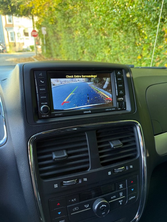 2016 Dodge Grand Caravan Image 12