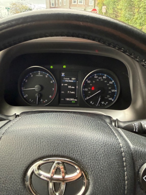 2018 Toyota Rav4 Image 12