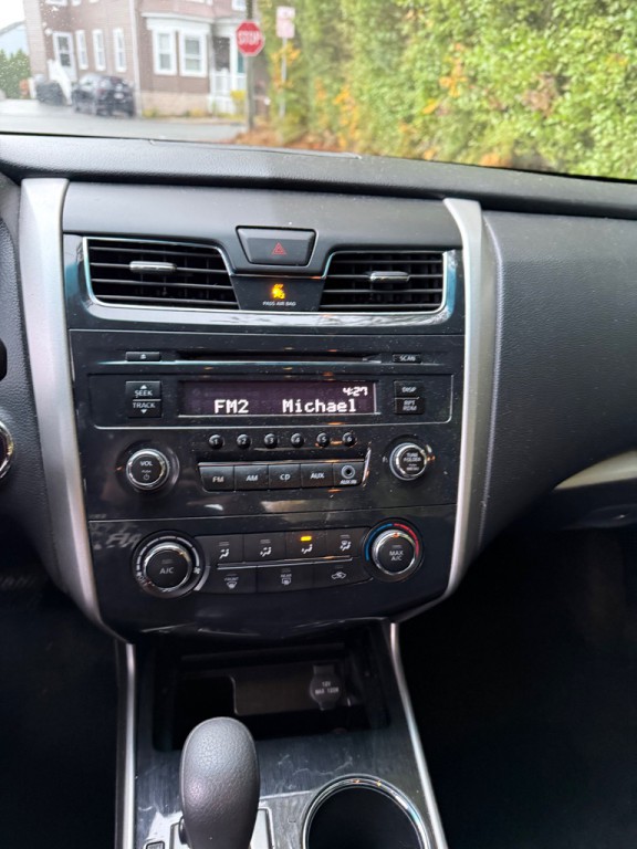 2014 Nissan Altima Image 7