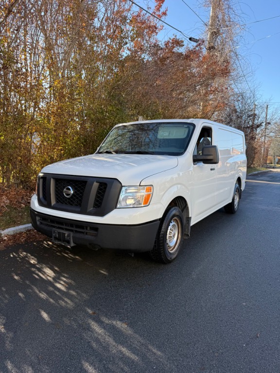 2015 Nissan NV Image 1