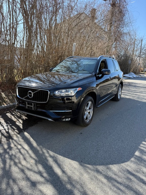 2016 Volvo XC90 Image 1