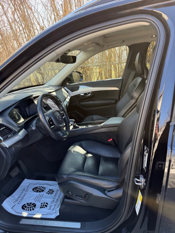 2016 Volvo XC90 Image 6