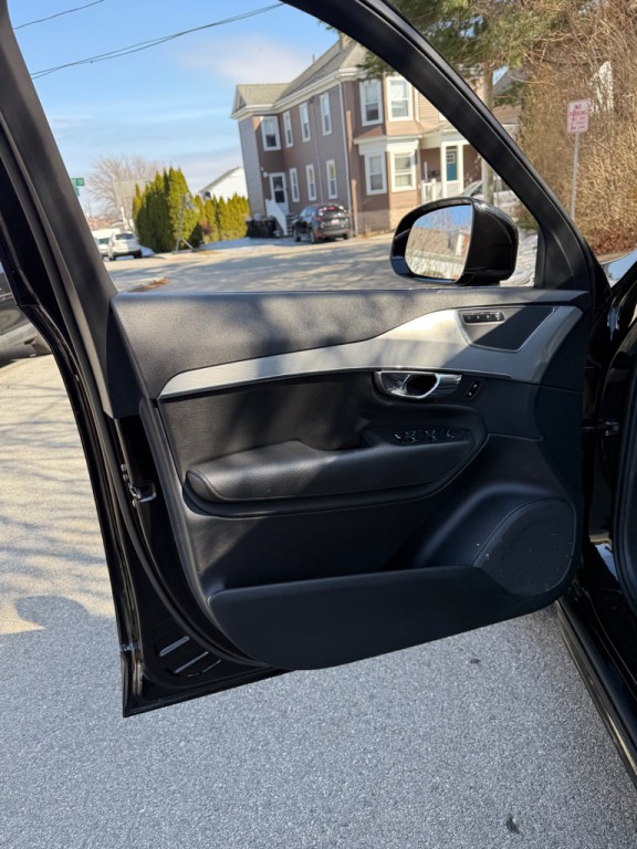 2016 Volvo XC90 Image 7