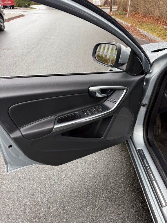 2013 Volvo S60 Image 10