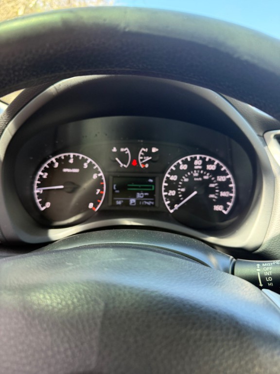 2017 Nissan Sentra Image 10