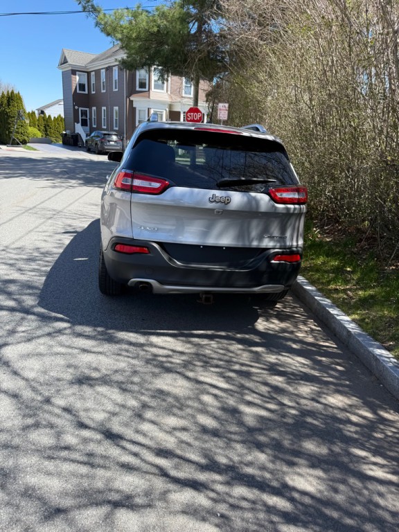 2015 Jeep Cherokee Image 4