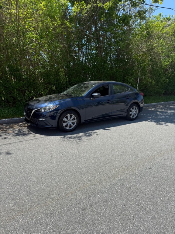 2014 Mazda Mazda3 Image 2