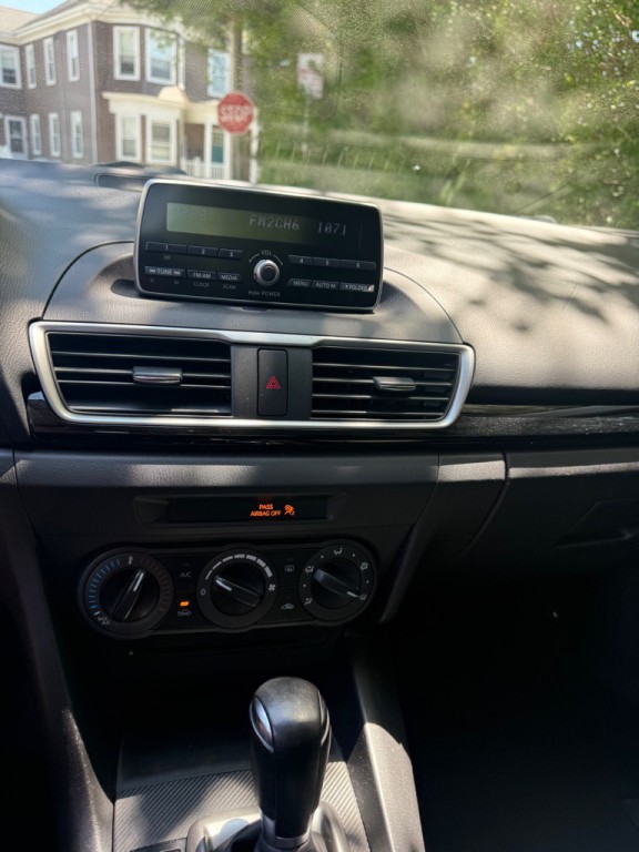 2014 Mazda Mazda3 Image 7