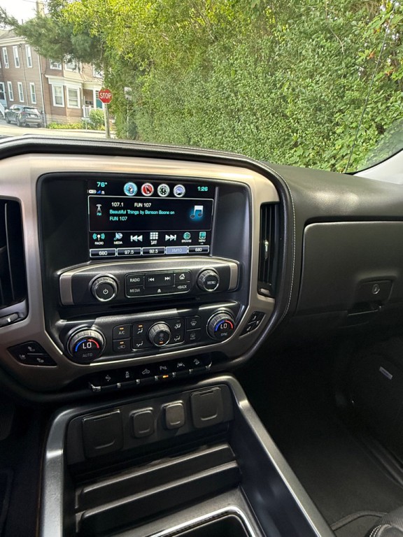 2018 GMC Sierra Image 10