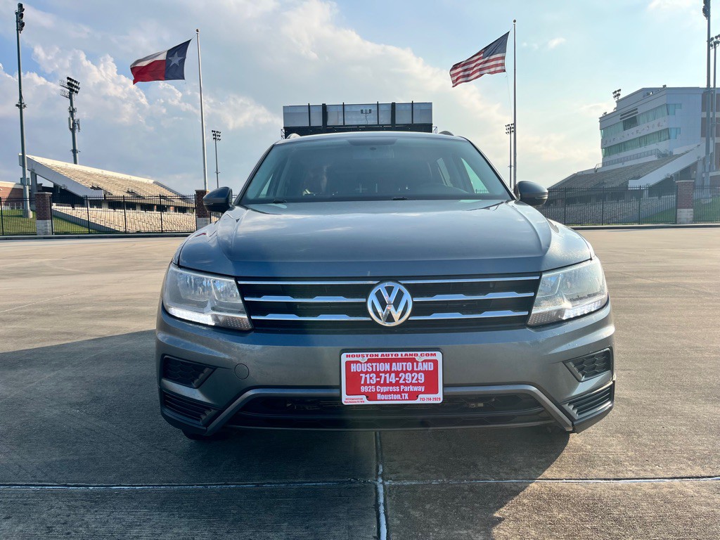 2021 Volkswagen Tiguan Image 2