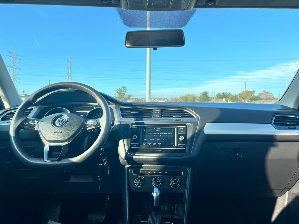 2021 Volkswagen Tiguan Image 21
