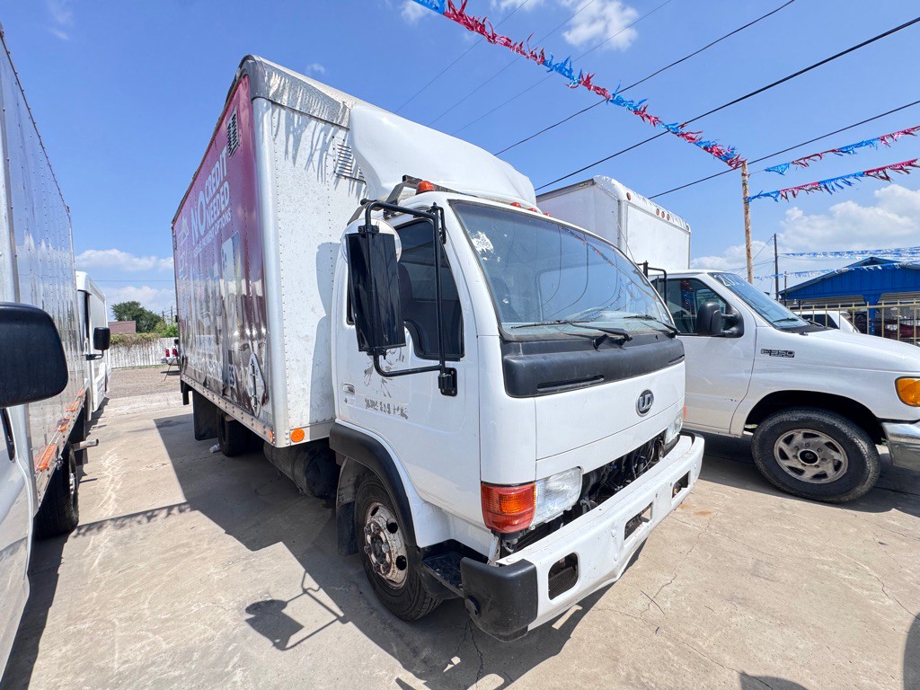 2000 Nissan Ud1400 Image 5