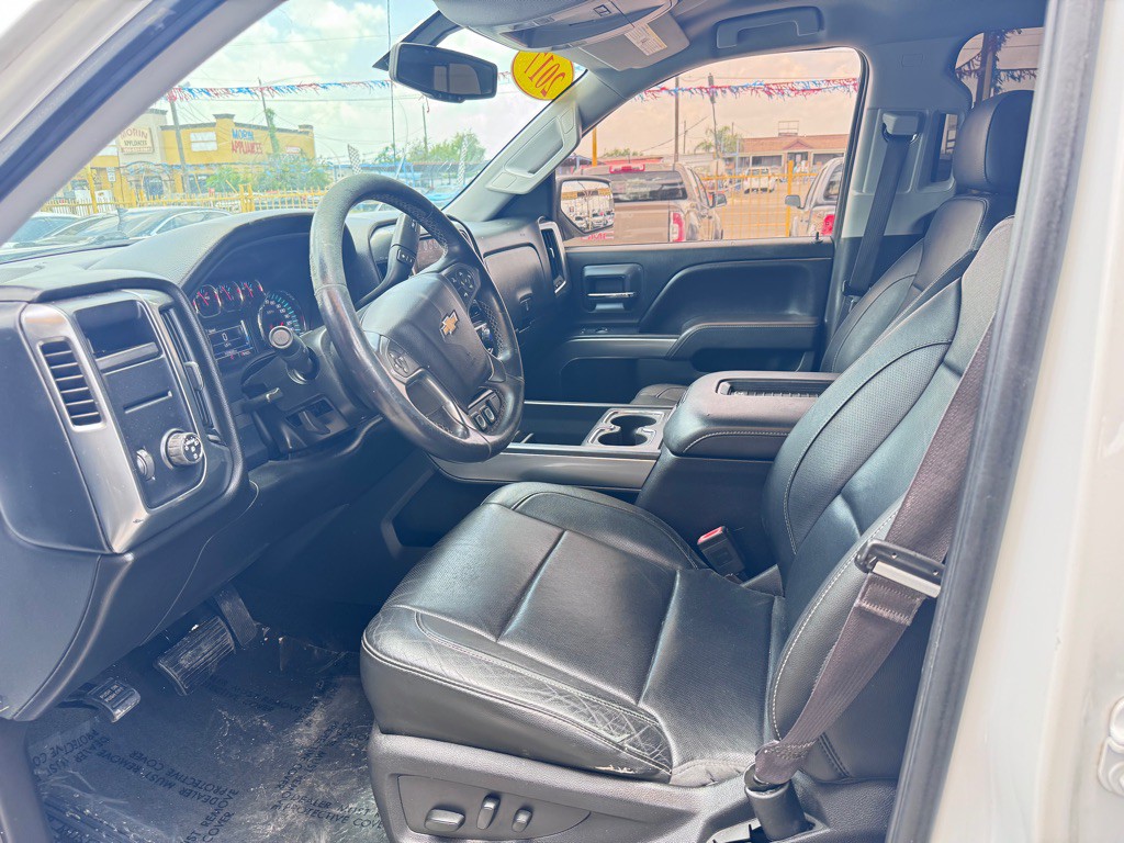 2017 Chevrolet Silverado 1500 Image 2