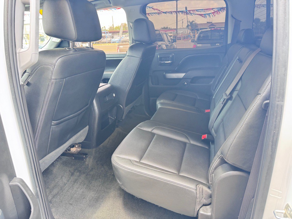 2017 Chevrolet Silverado 1500 Image 3
