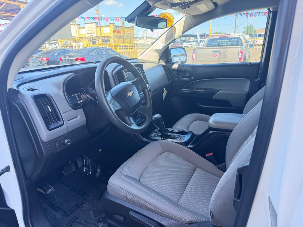 2018 Chevrolet Colorado Image 2