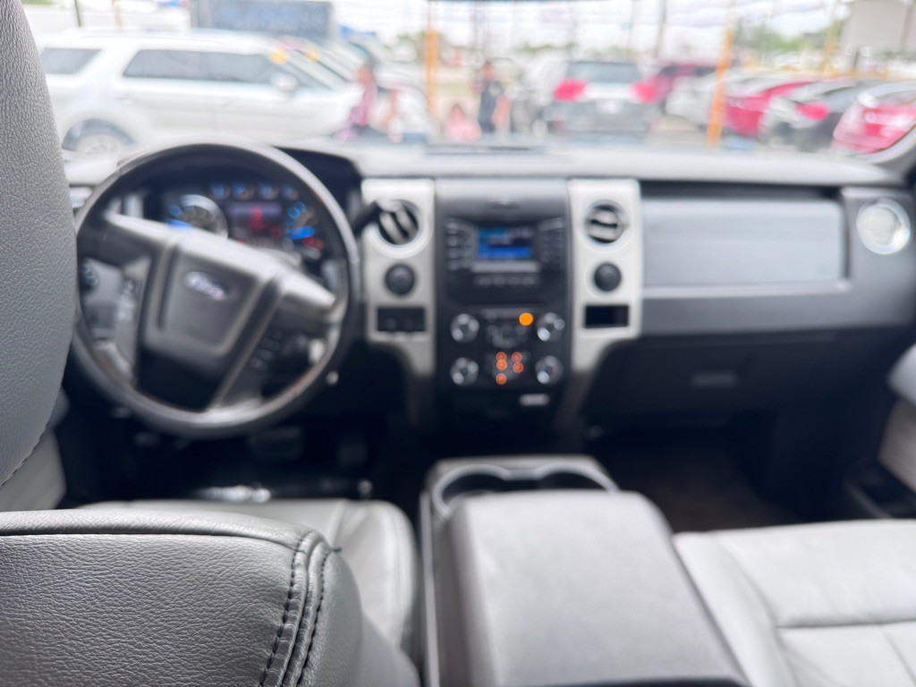 2014 Ford F-150 Image 4
