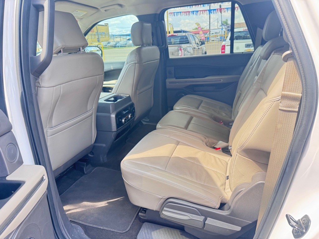 2019 Ford Expedition Image 3