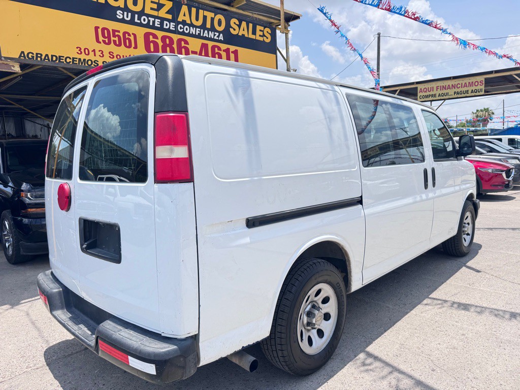 2014 Chevrolet Express Image 5