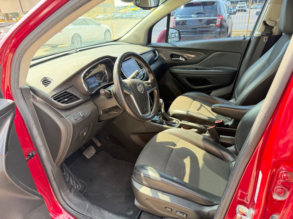 2019 Buick Enclave Image 2