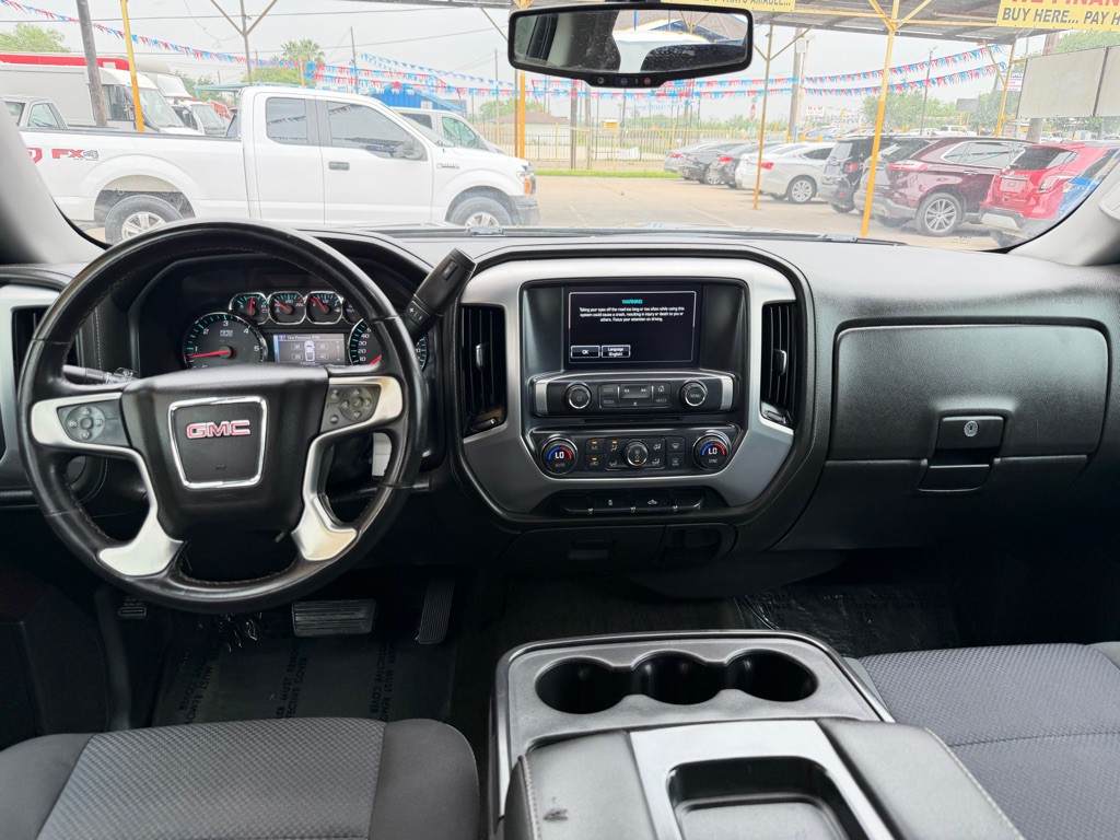 2017 GMC Sierra Image 4