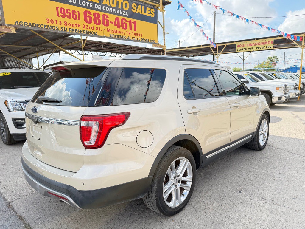 2017 Ford Explorer Image 6