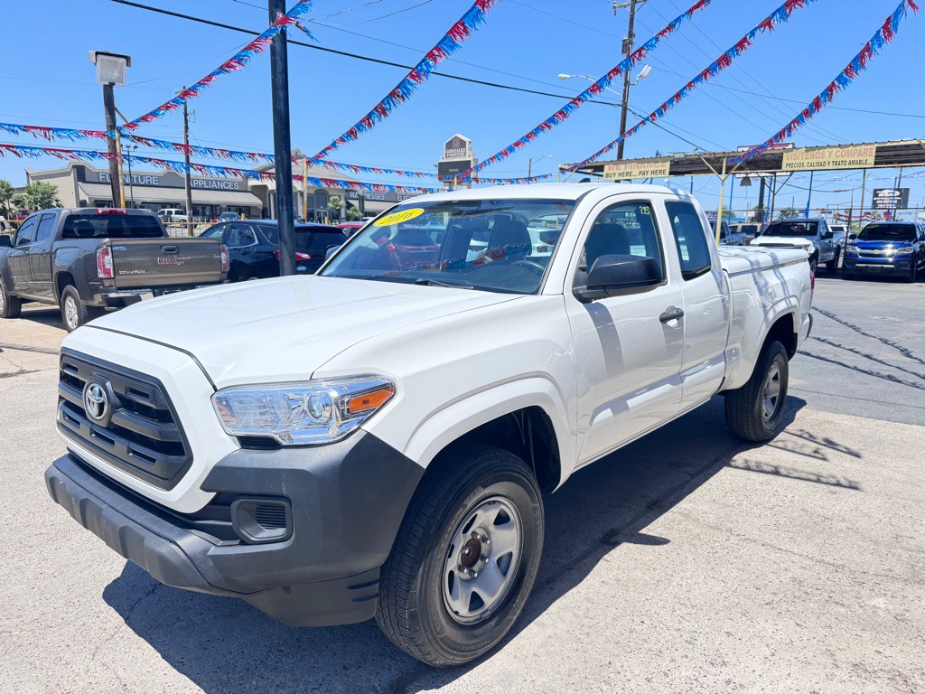 2016 Toyota Tacoma Image 1