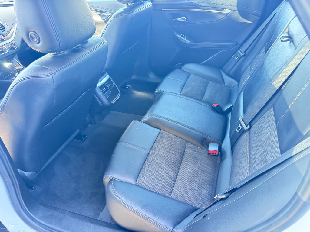 2020 Chevrolet Impala Image 3