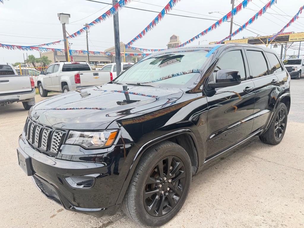 2018 Jeep Grand Cherokee Image 1