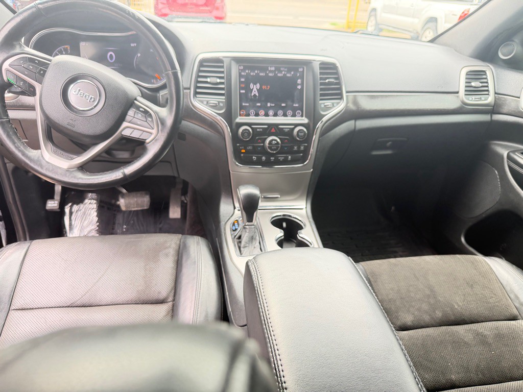 2018 Jeep Grand Cherokee Image 4