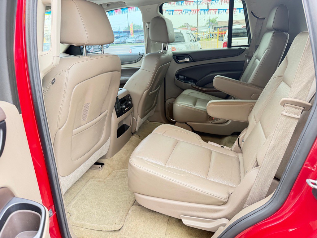 2015 Chevrolet Tahoe Image 3