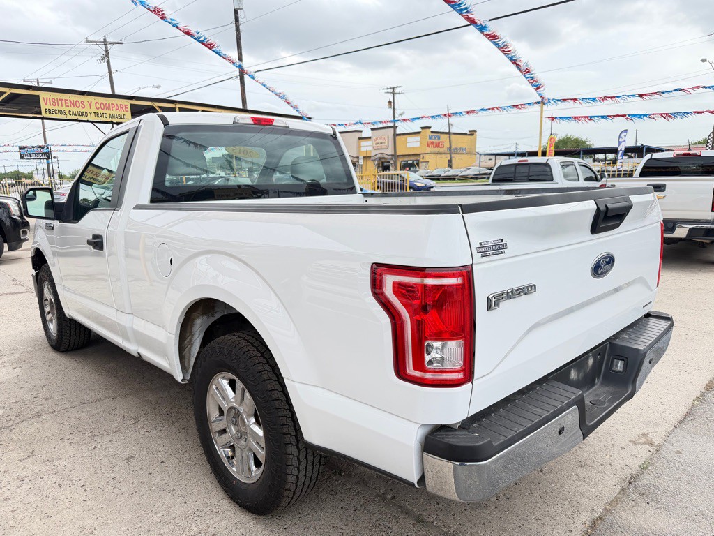 2015 Ford F-150 Image 4
