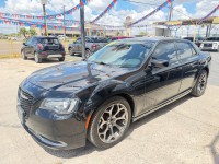 Image for 2018 Chrysler 300 Touring ID: 7630808