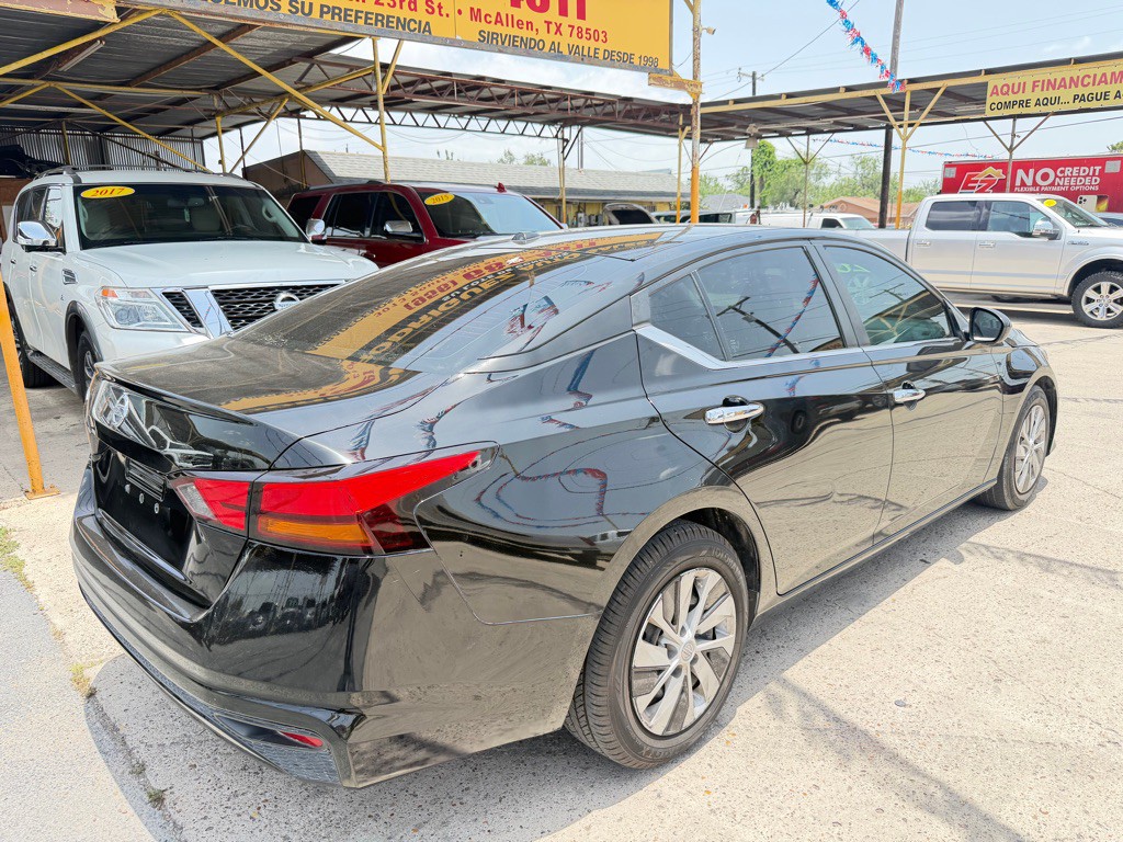 2020 Nissan Altima Image 6