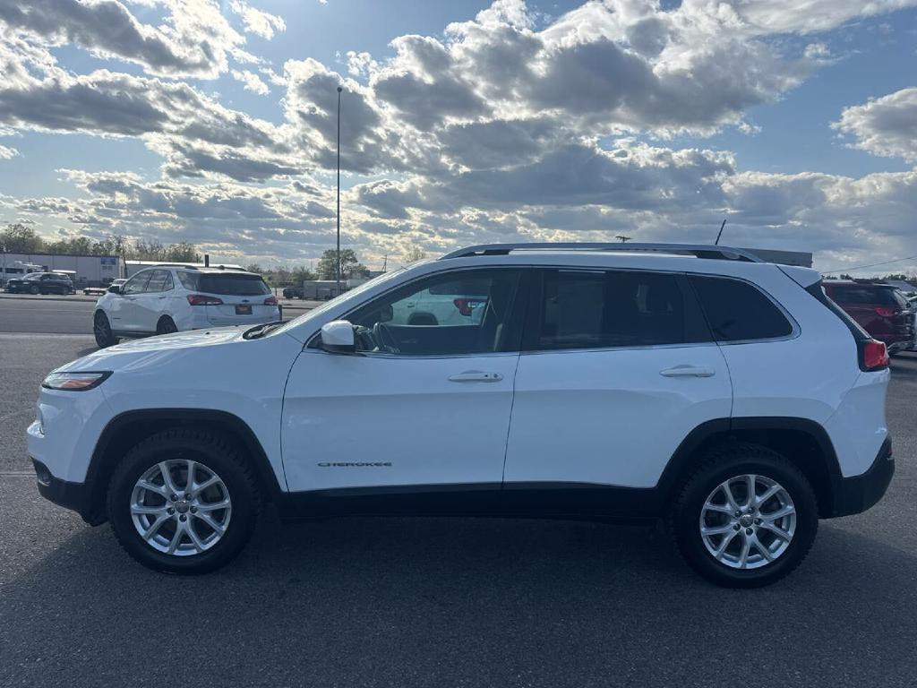 2016 Jeep Cherokee Image 6