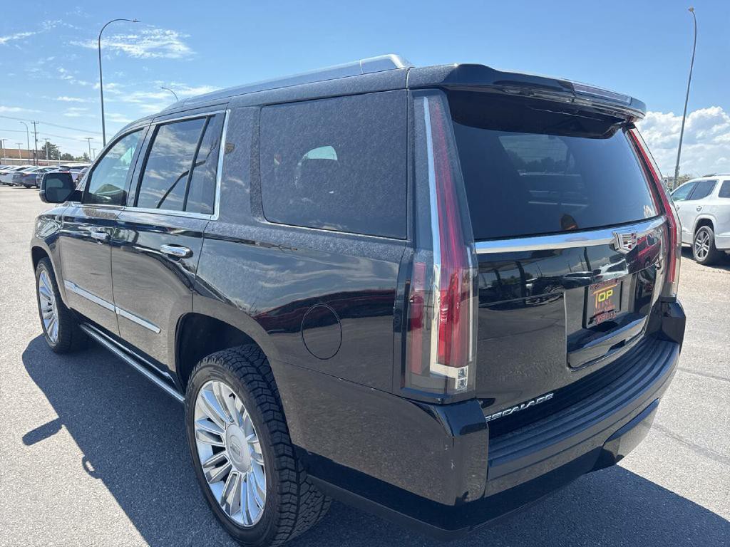 2016 Cadillac Escalade Image 5
