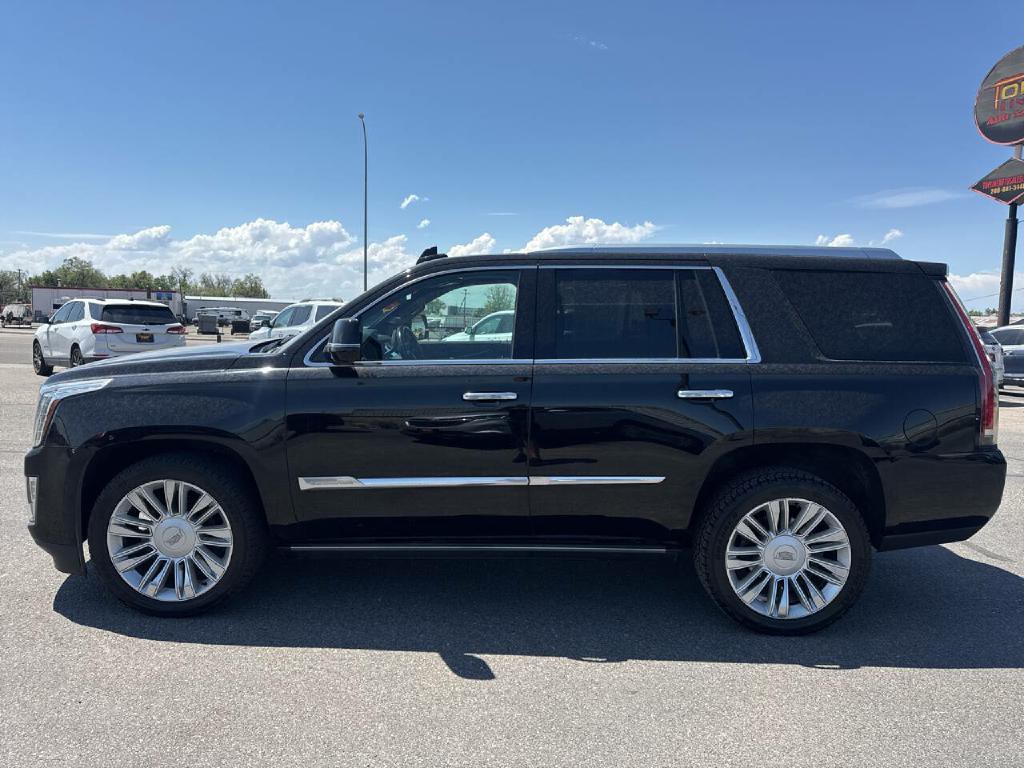 2016 Cadillac Escalade Image 6