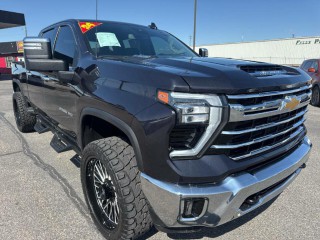 Image for 2024 Chevrolet Silverado 1500 LTZ Crew Cab SB ID: 6650302