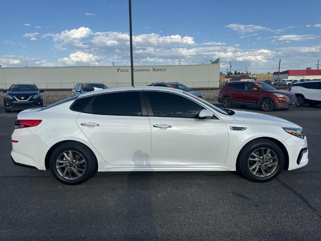 2020 Kia Optima Image 2
