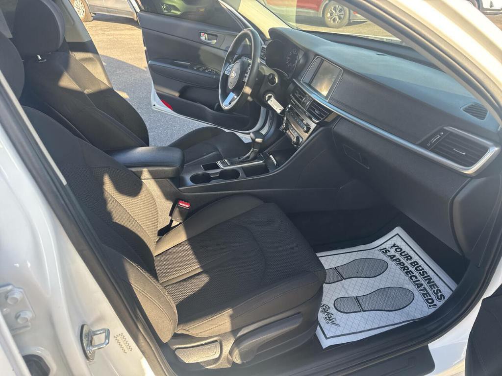 2020 Kia Optima Image 13