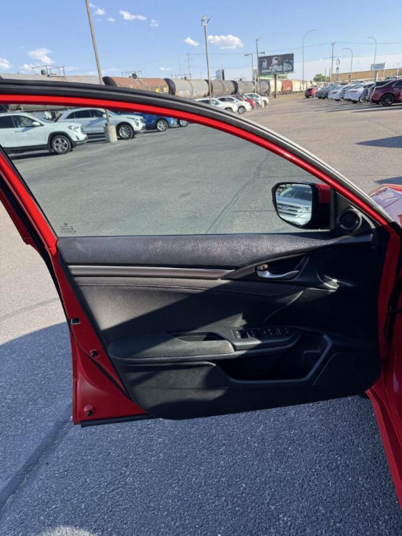 2018 Honda Civic Image 10