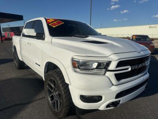 Image for 2020 RAM 1500 Laramie Crew Cab 5.6 ID: 6671312