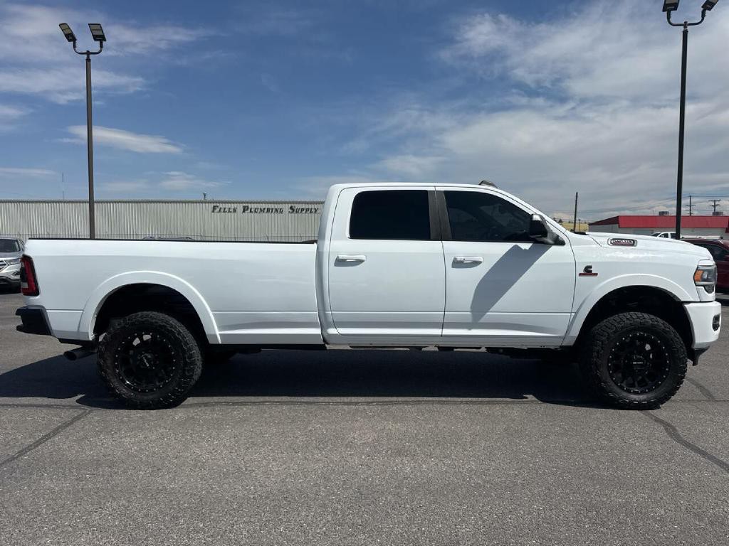 2022 RAM 2500 Image 3