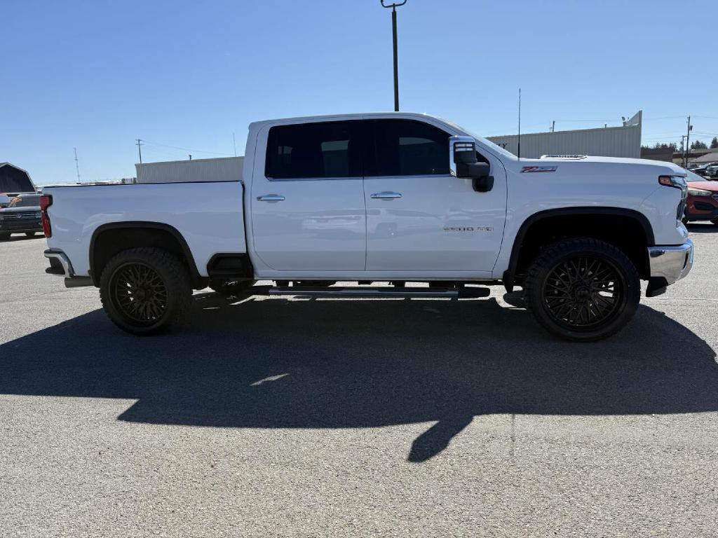 2024 Chevrolet Silverado 1500 Image 5