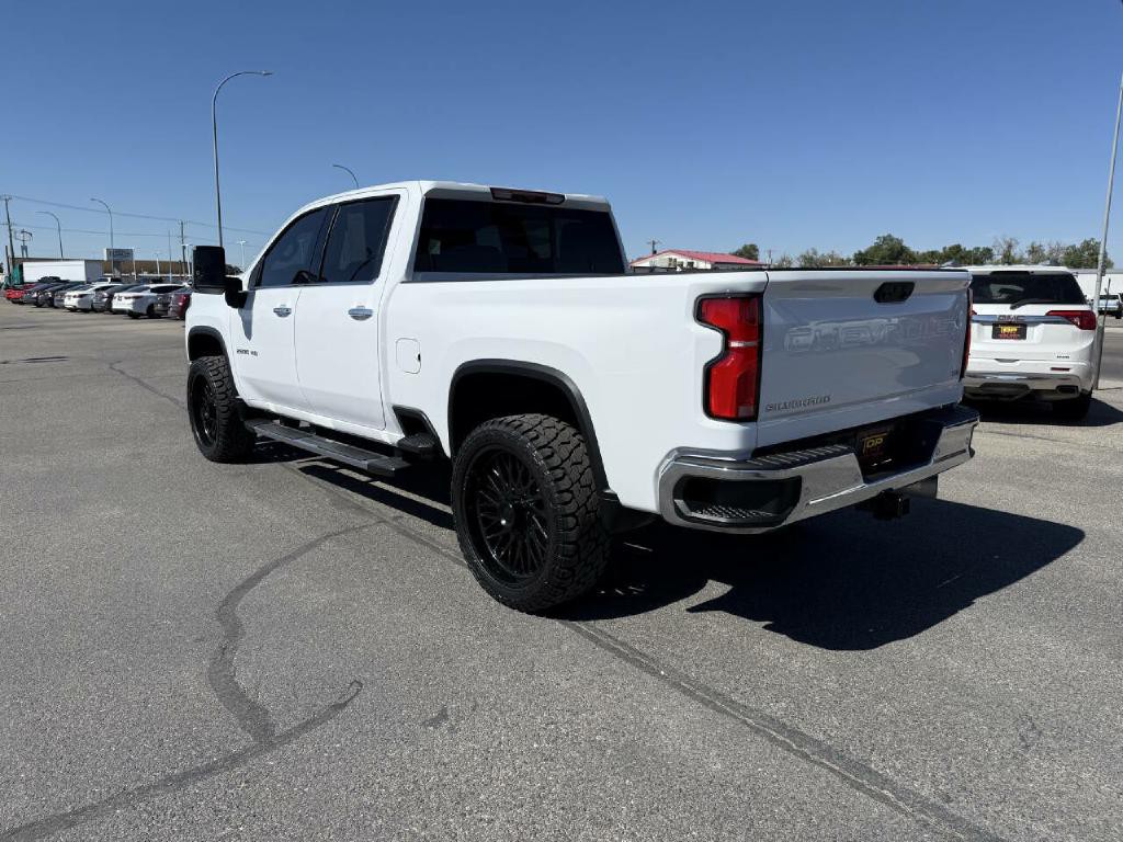 2024 Chevrolet Silverado 1500 Image 7