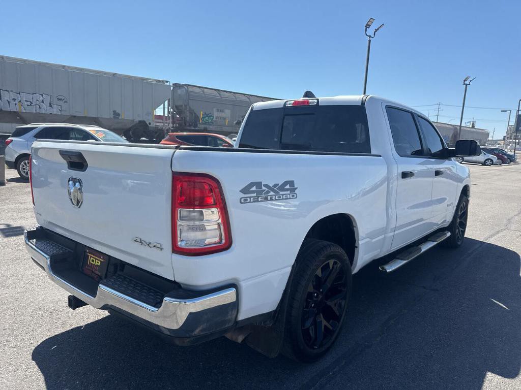 2019 RAM 1500 Image 3