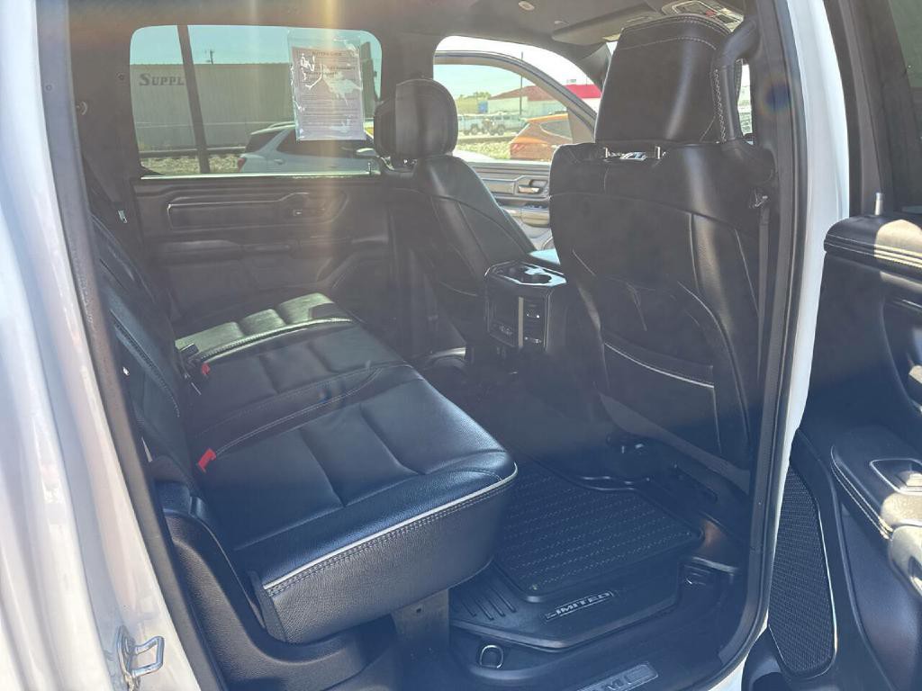 2022 RAM 1500 Image 15